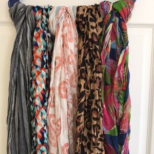 5 SCARVES!